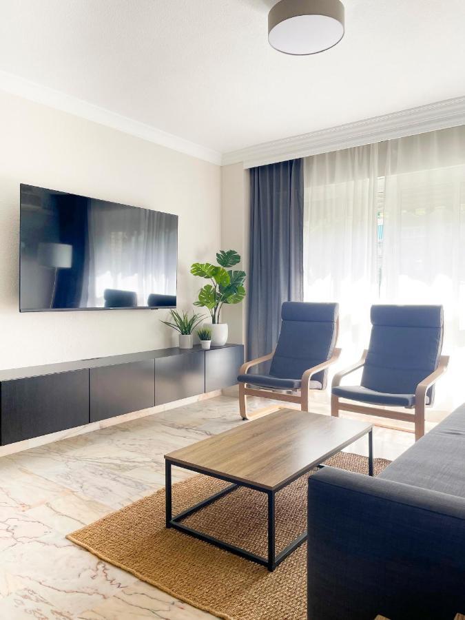 Holidays2Malaga Tomas De Echeverria 150 Mts To Beach & High Speed Wifi & Parking Διαμέρισμα Εξωτερικό φωτογραφία