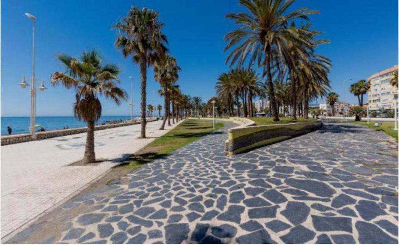 Holidays2Malaga Tomas De Echeverria 150 Mts To Beach & High Speed Wifi & Parking Διαμέρισμα Εξωτερικό φωτογραφία